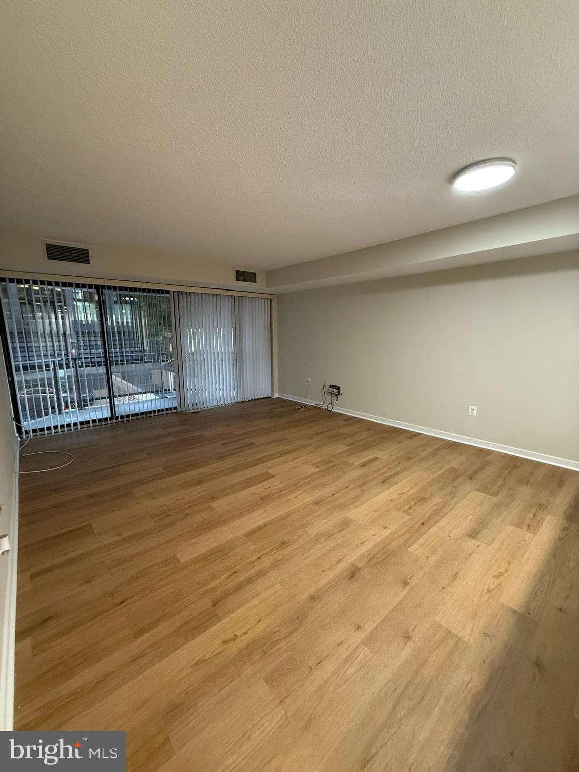 ATRIUM CONDO - Residential Lease