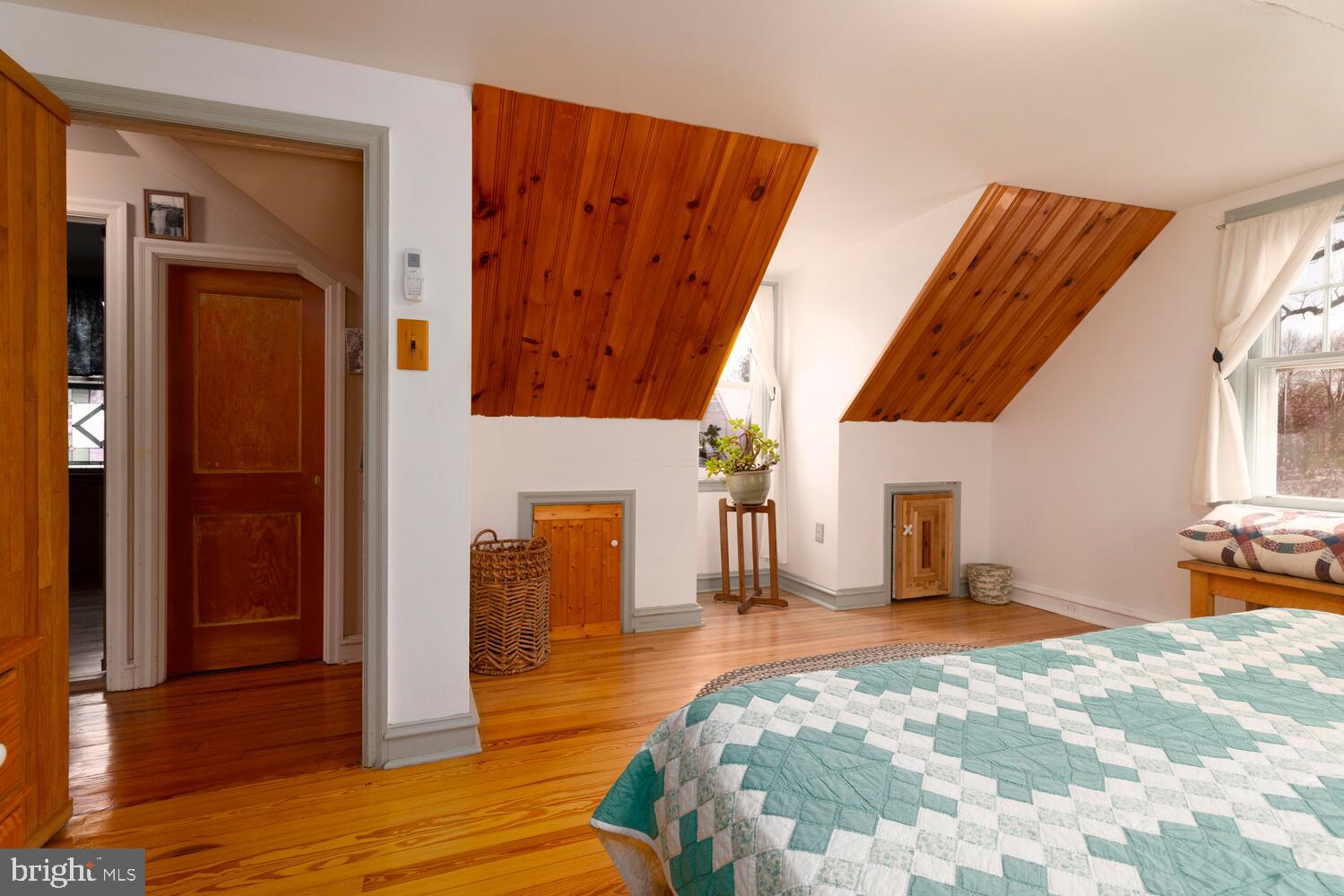 NORRITON EAST - Residential