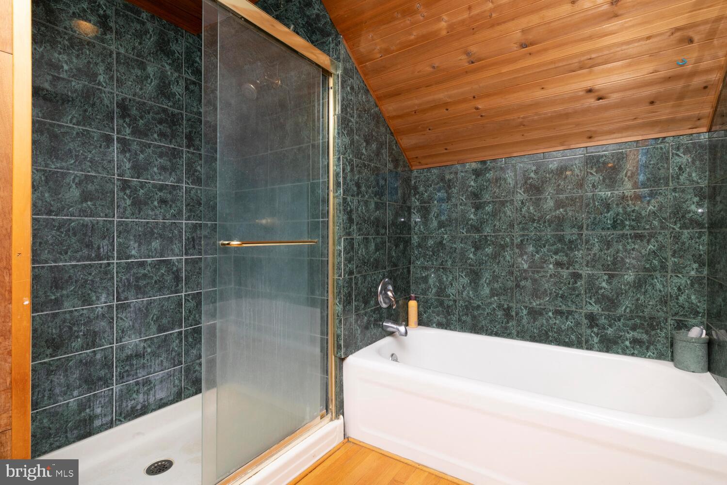 NORRITON EAST - Residential