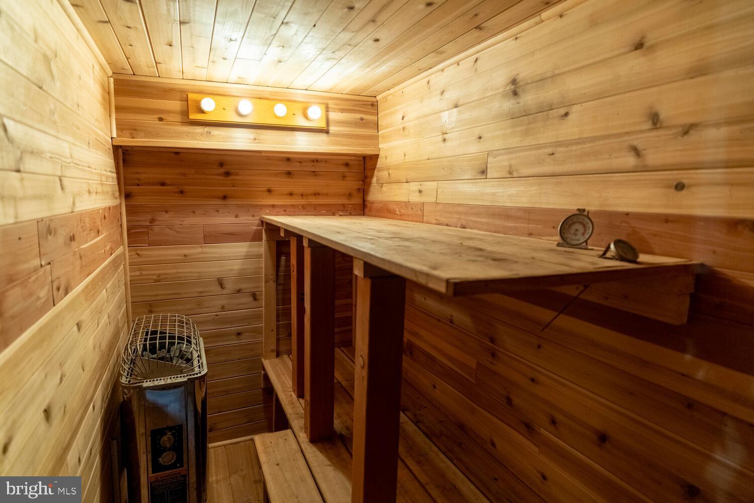 NORRITON EAST - Residential