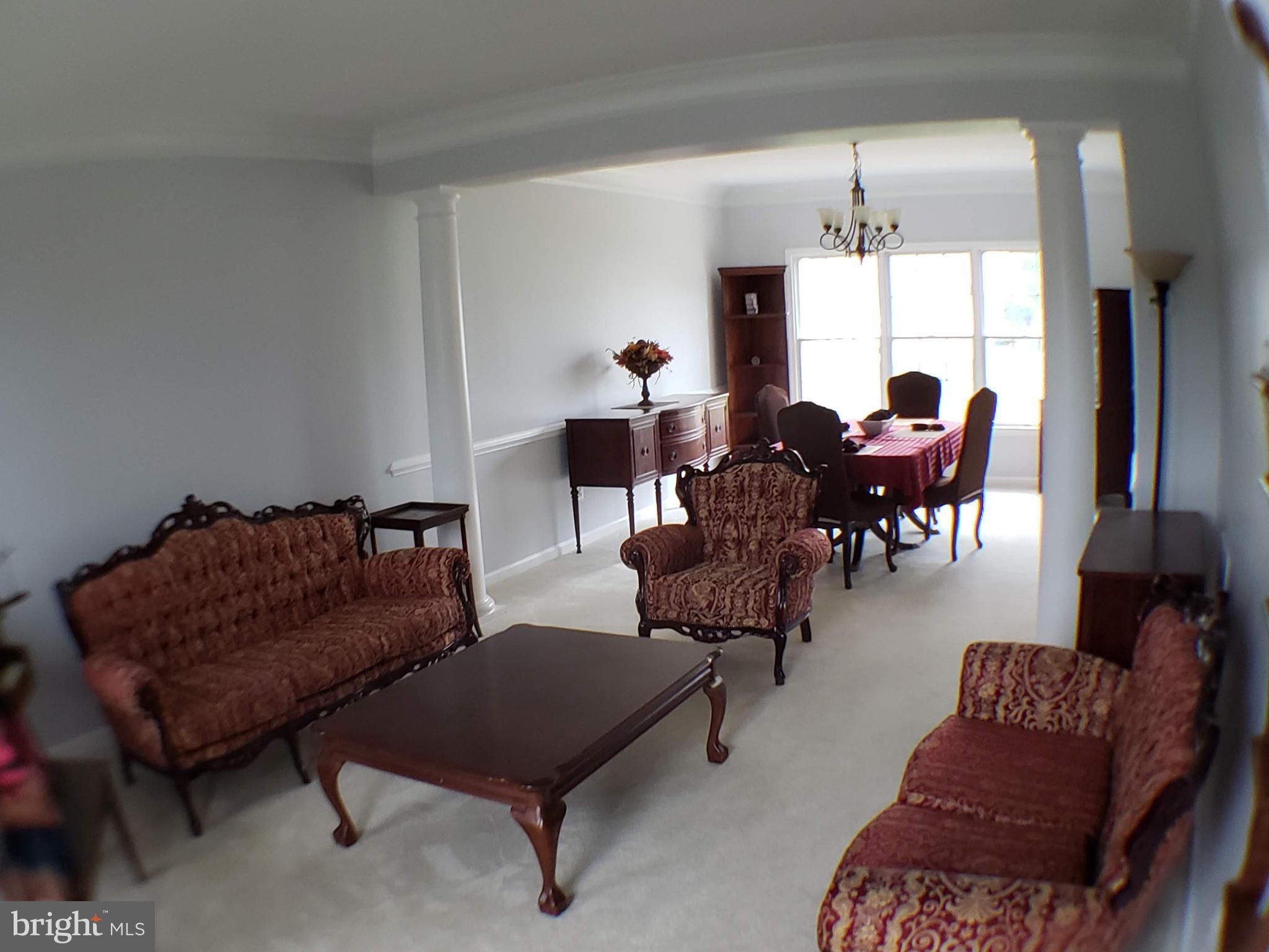 SOUTH RIDING - Residential