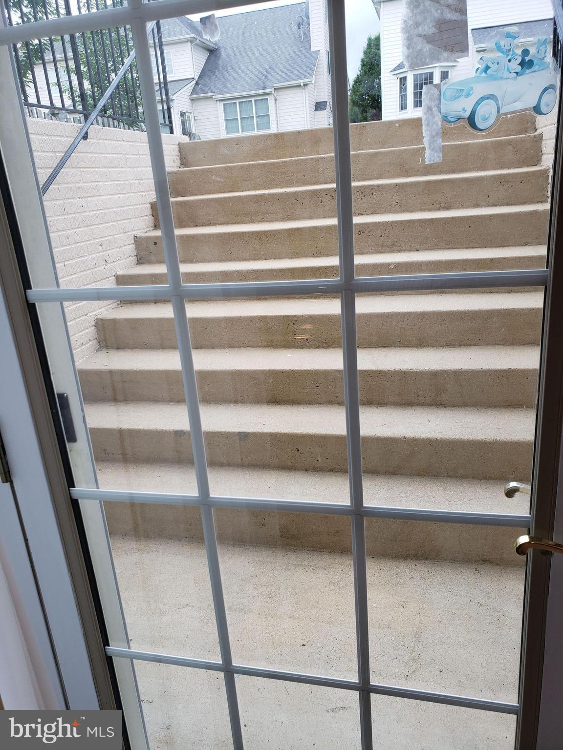 SOUTH RIDING - Residential