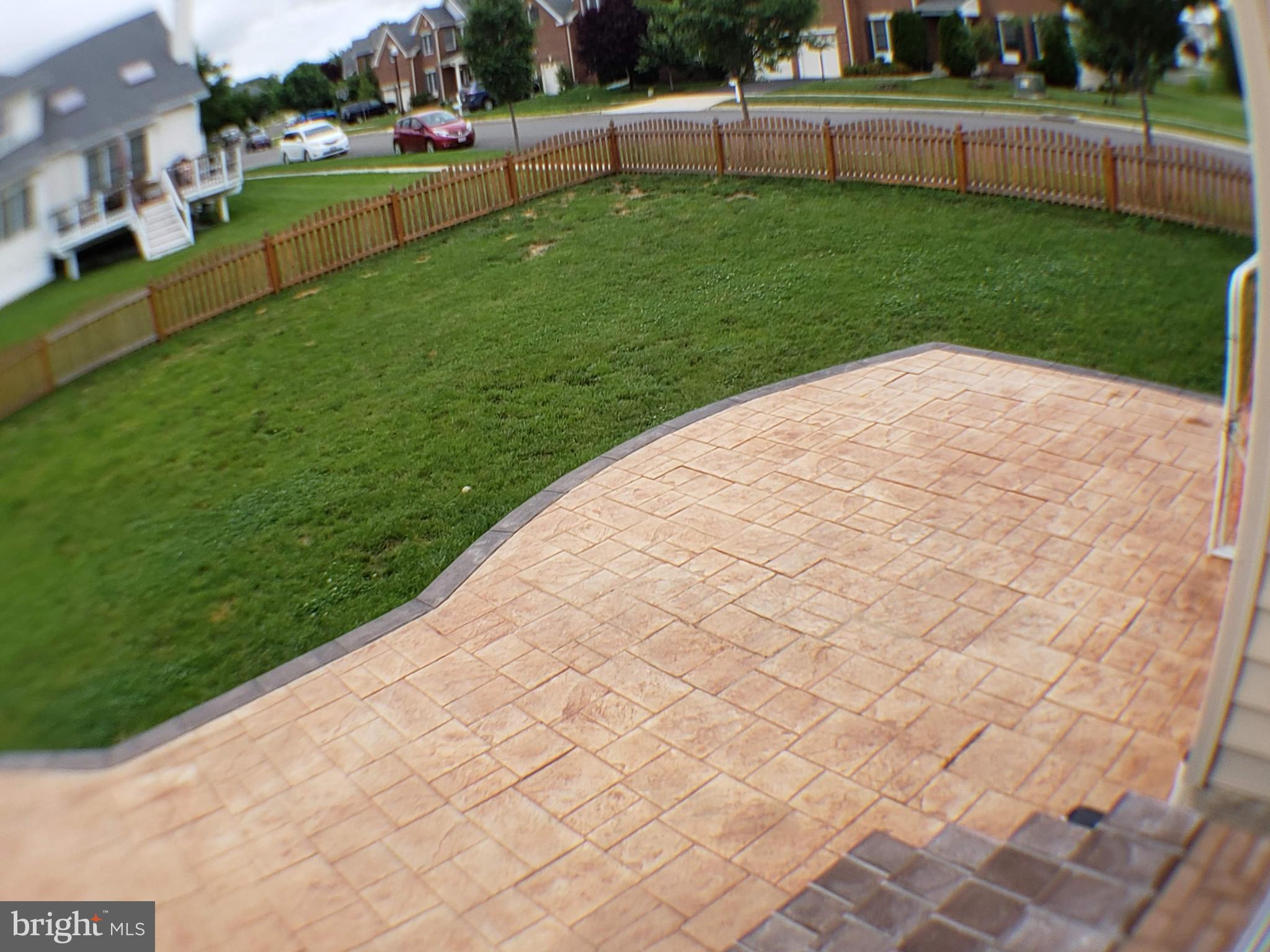 SOUTH RIDING - Residential