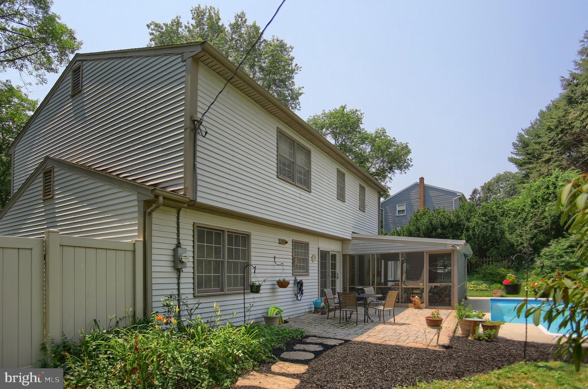 GREEN LANE FARMS - Residential