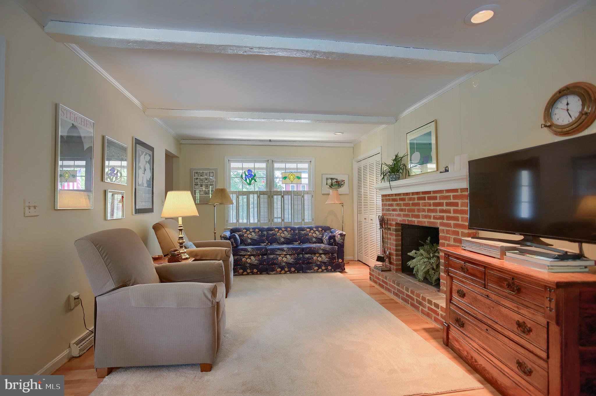 GREEN LANE FARMS - Residential