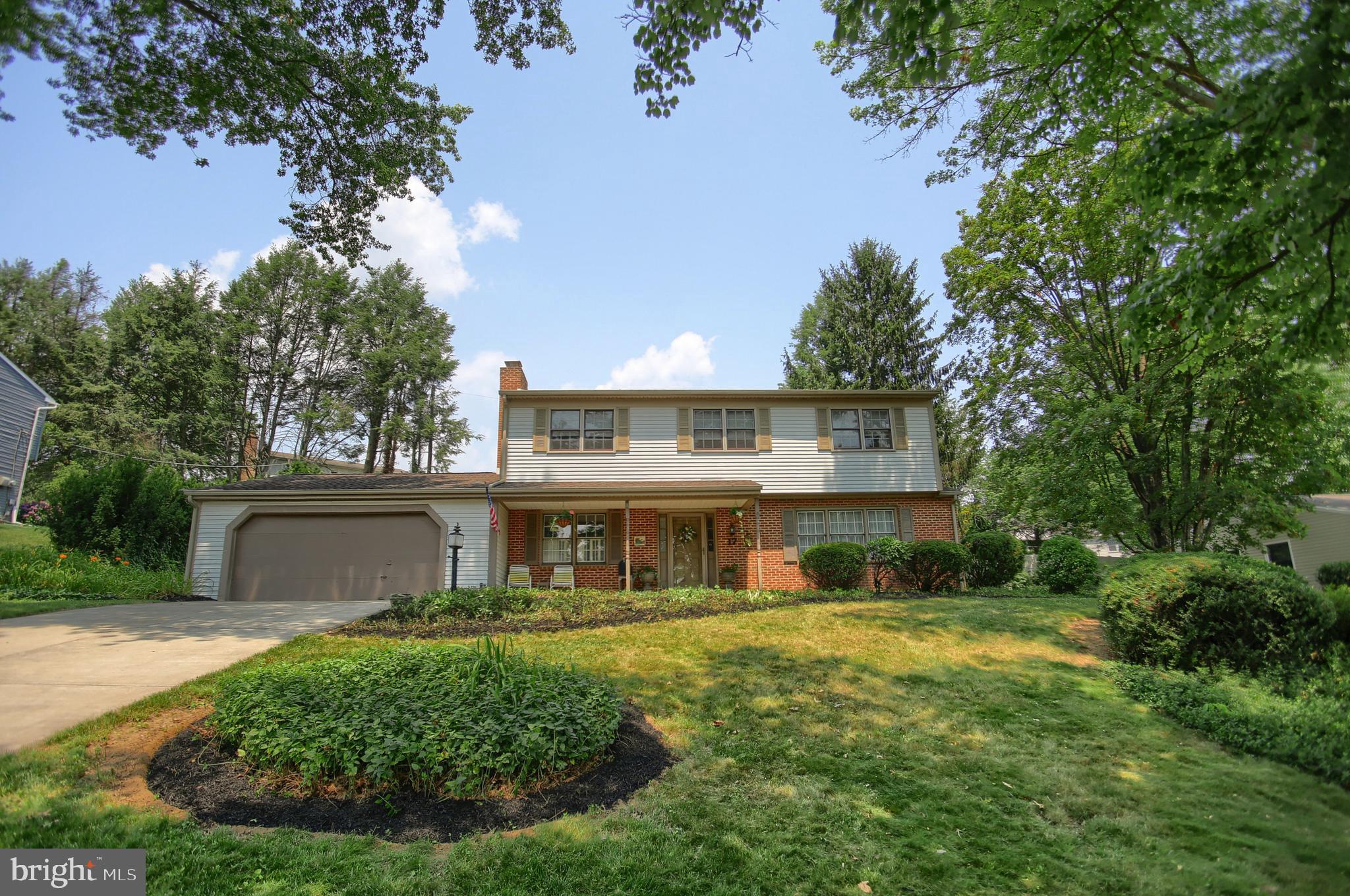 GREEN LANE FARMS - Residential