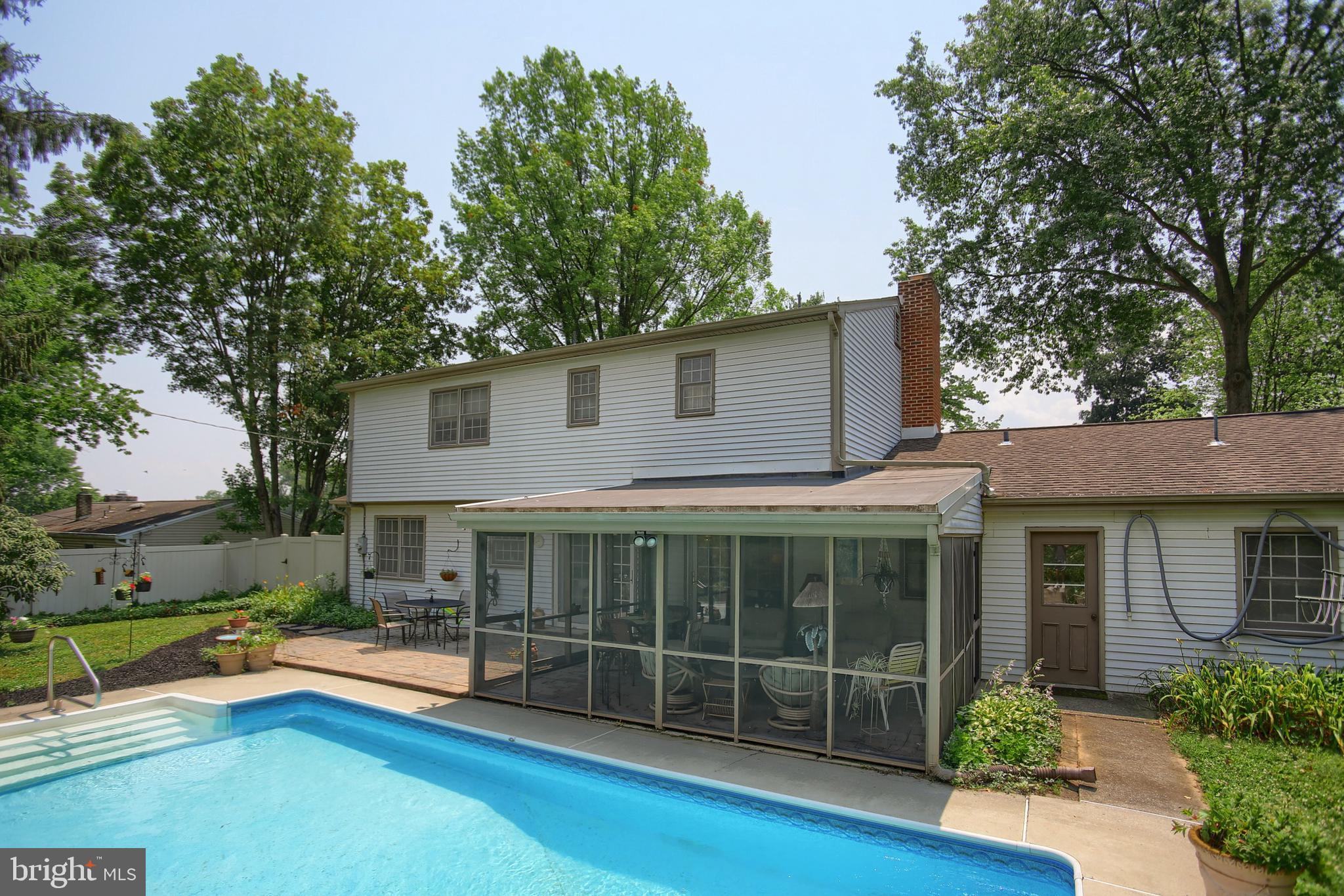 GREEN LANE FARMS - Residential