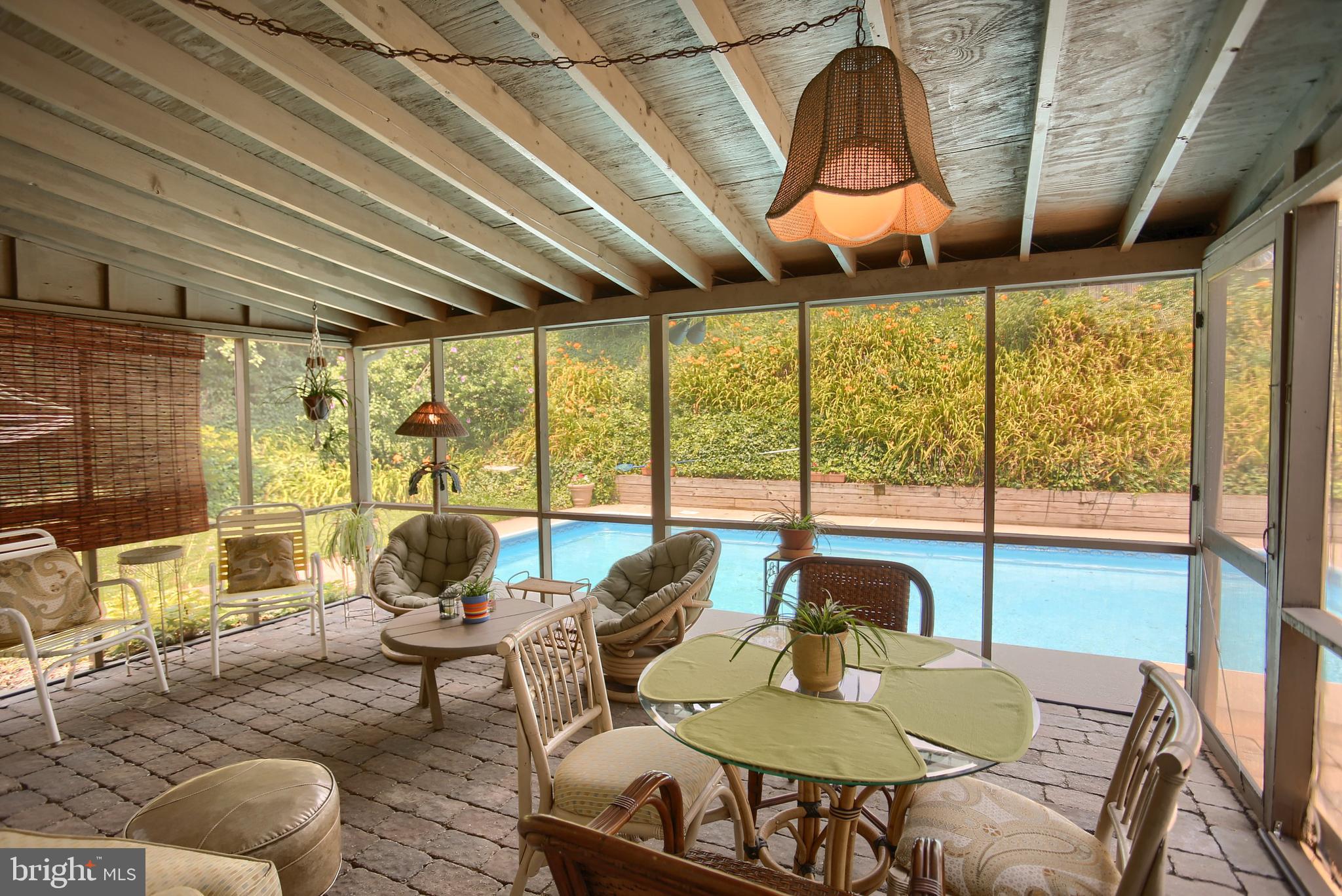 GREEN LANE FARMS - Residential