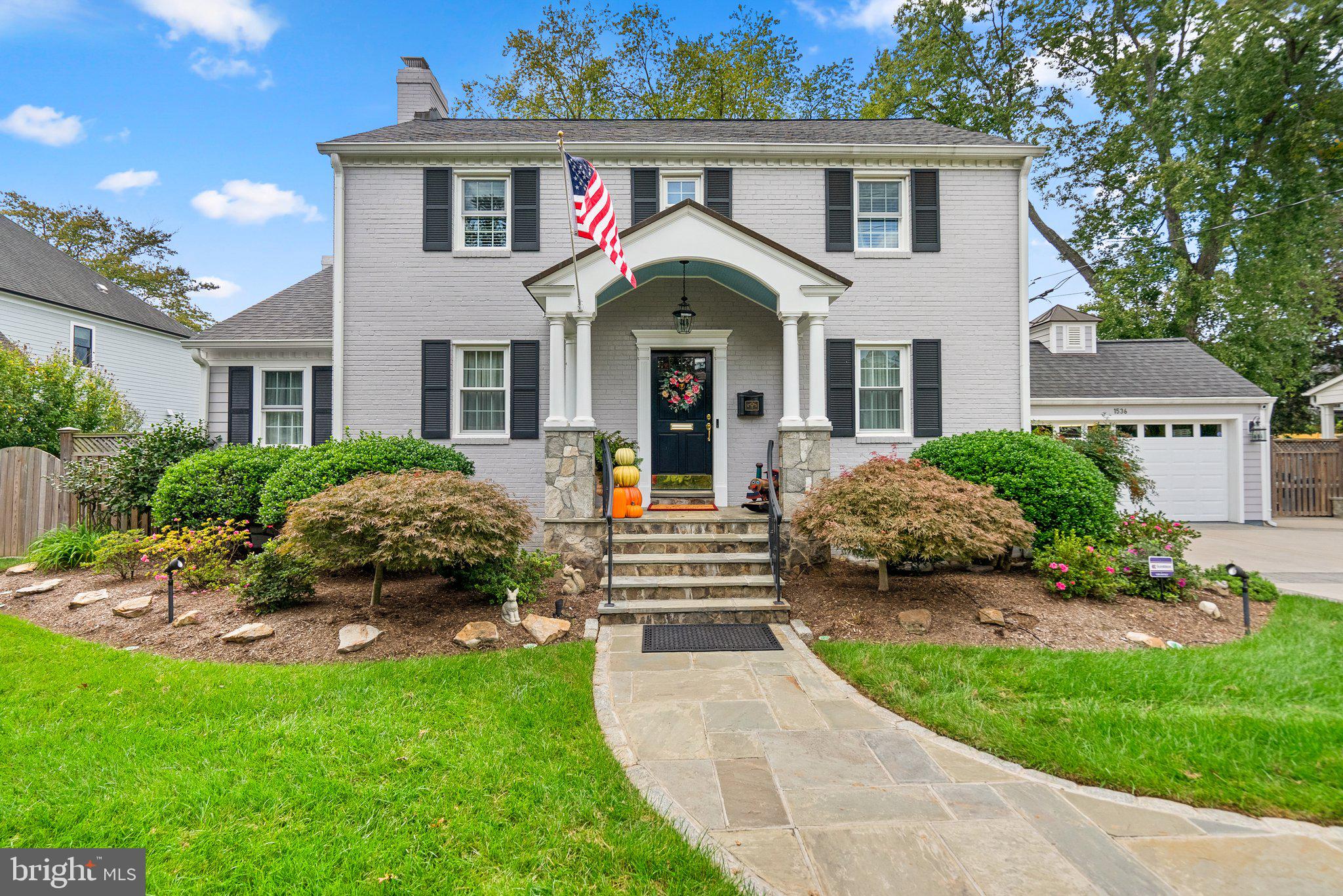 BROOKHAVEN - Residential