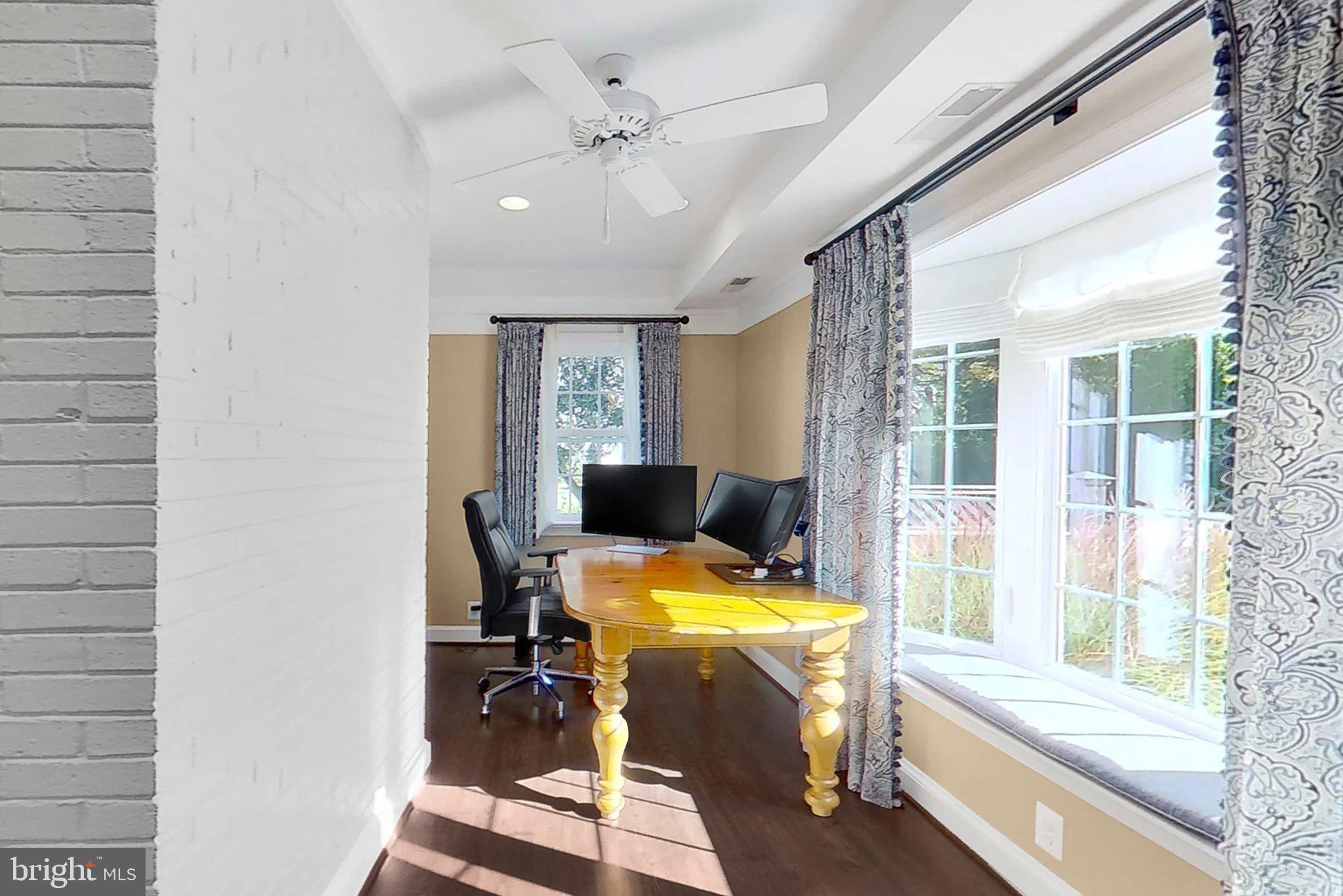 BROOKHAVEN - Residential