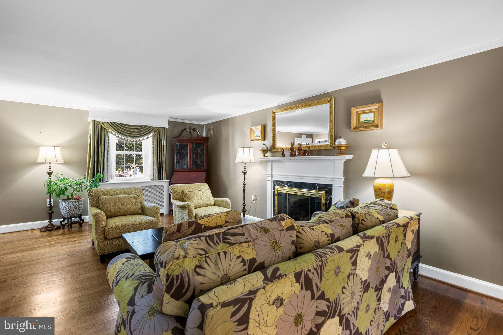 BROOKHAVEN - Residential