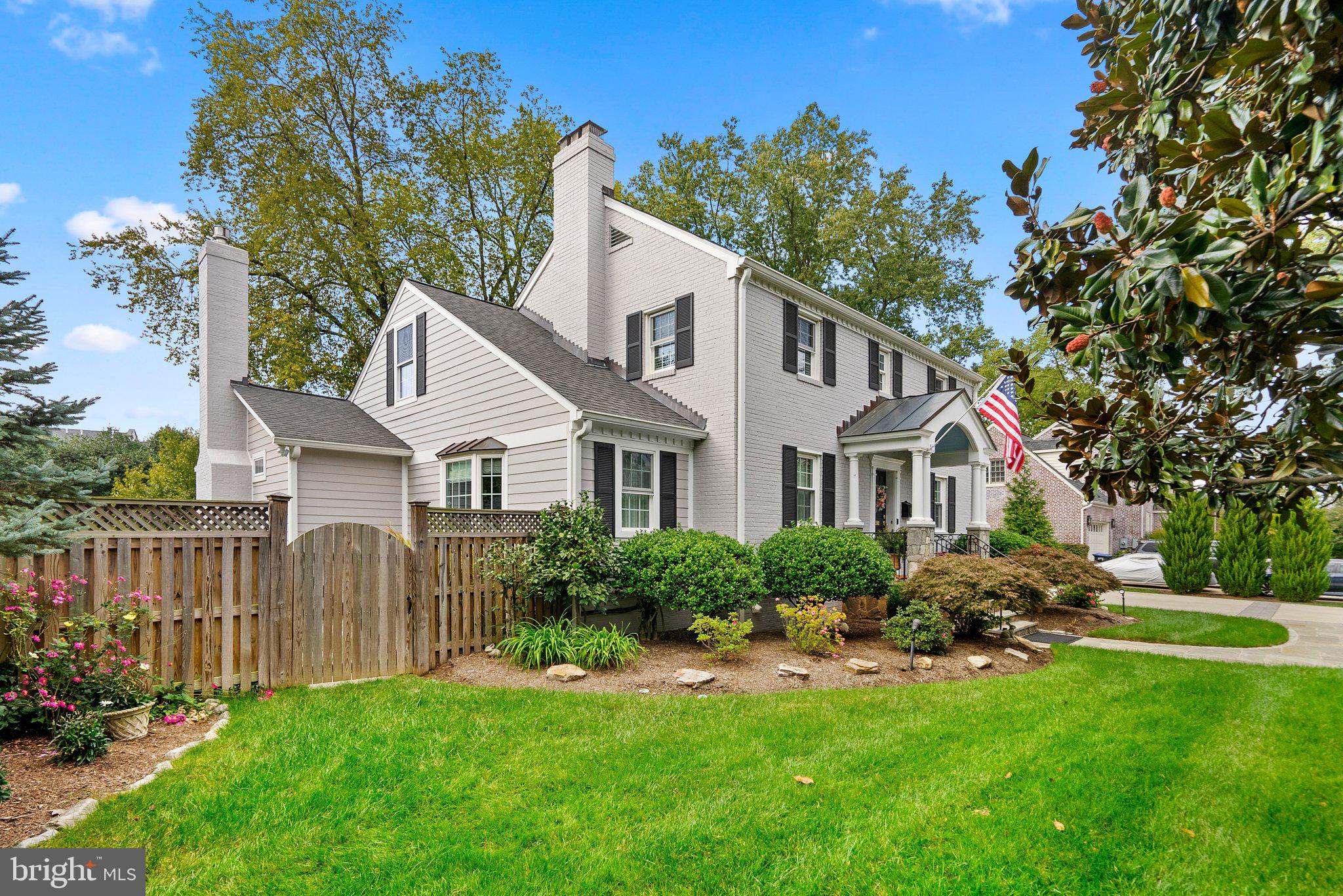 BROOKHAVEN - Residential