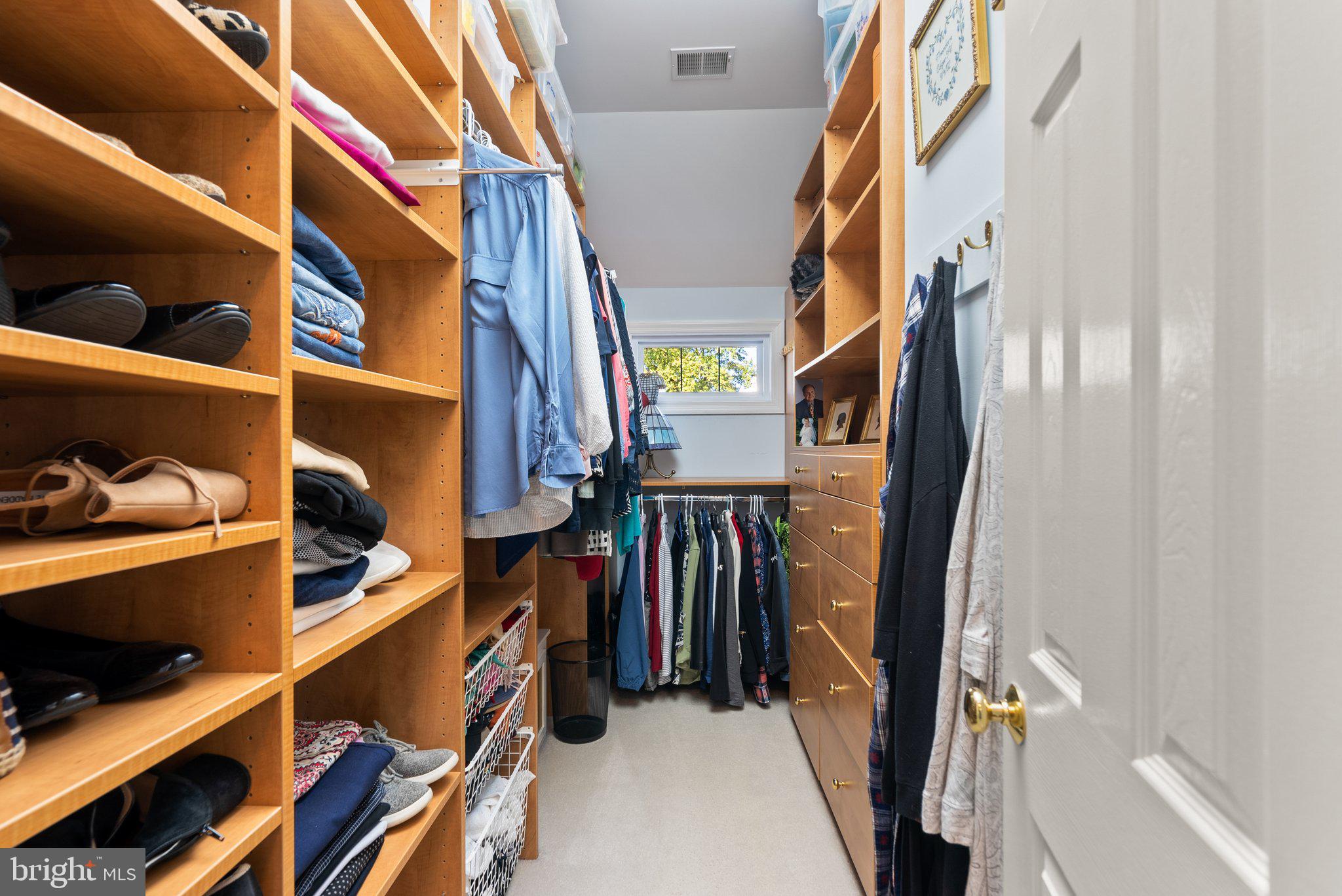 BROOKHAVEN - Residential