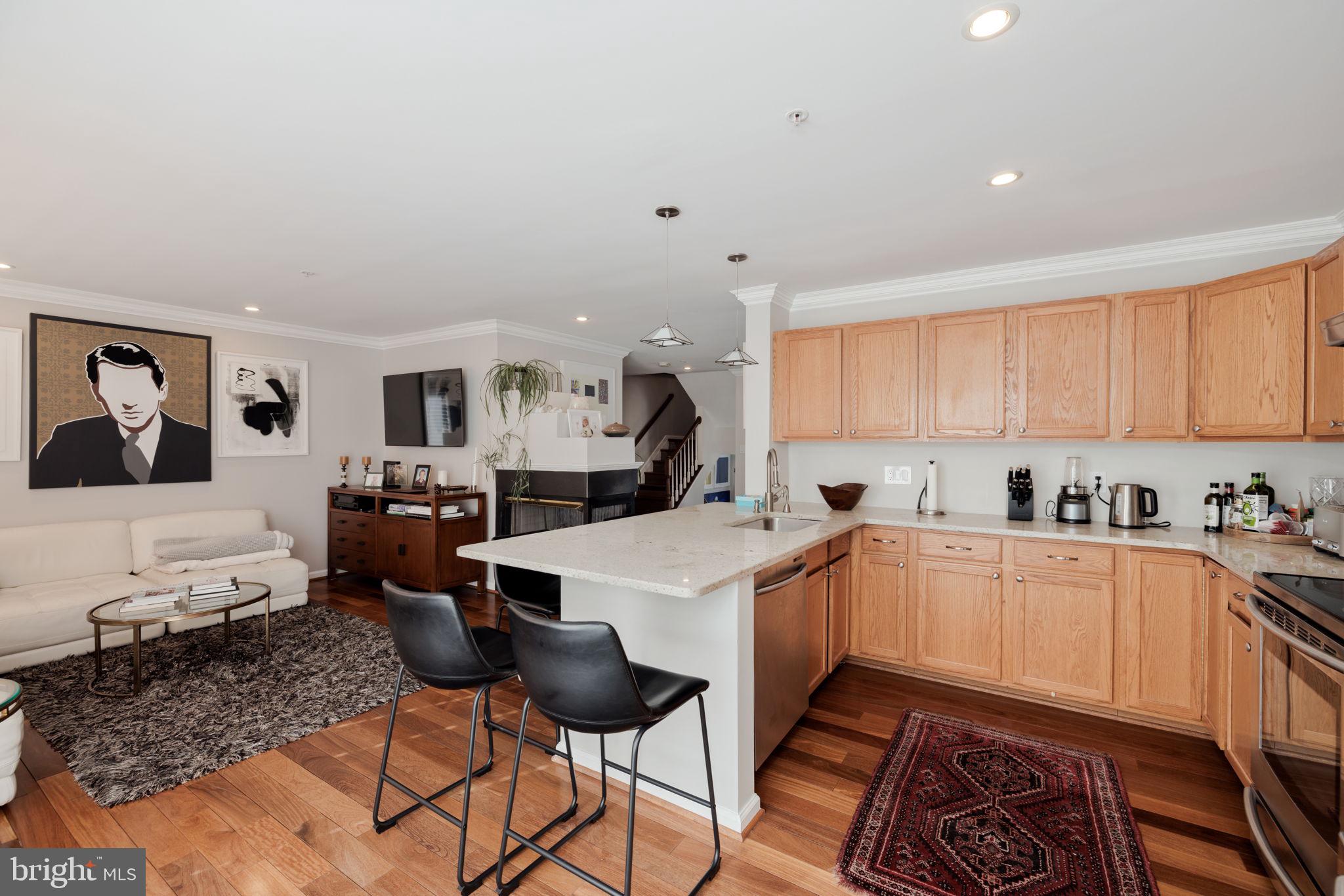 CAMERON STATION - Residential Lease