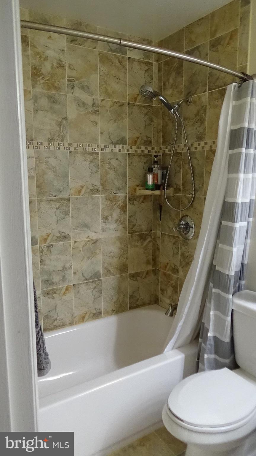 ASHFORD - Residential Lease