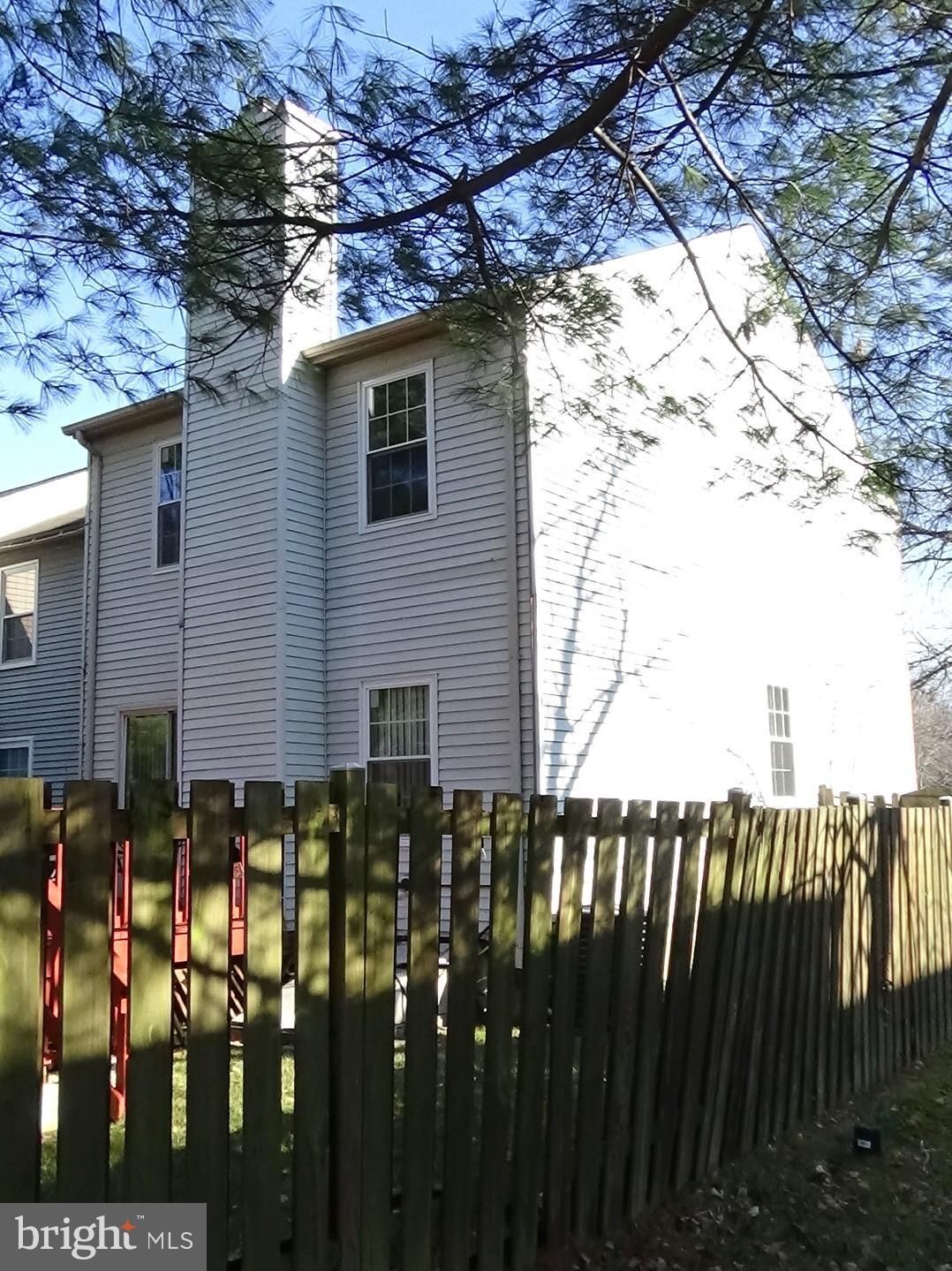 ASHFORD - Residential Lease