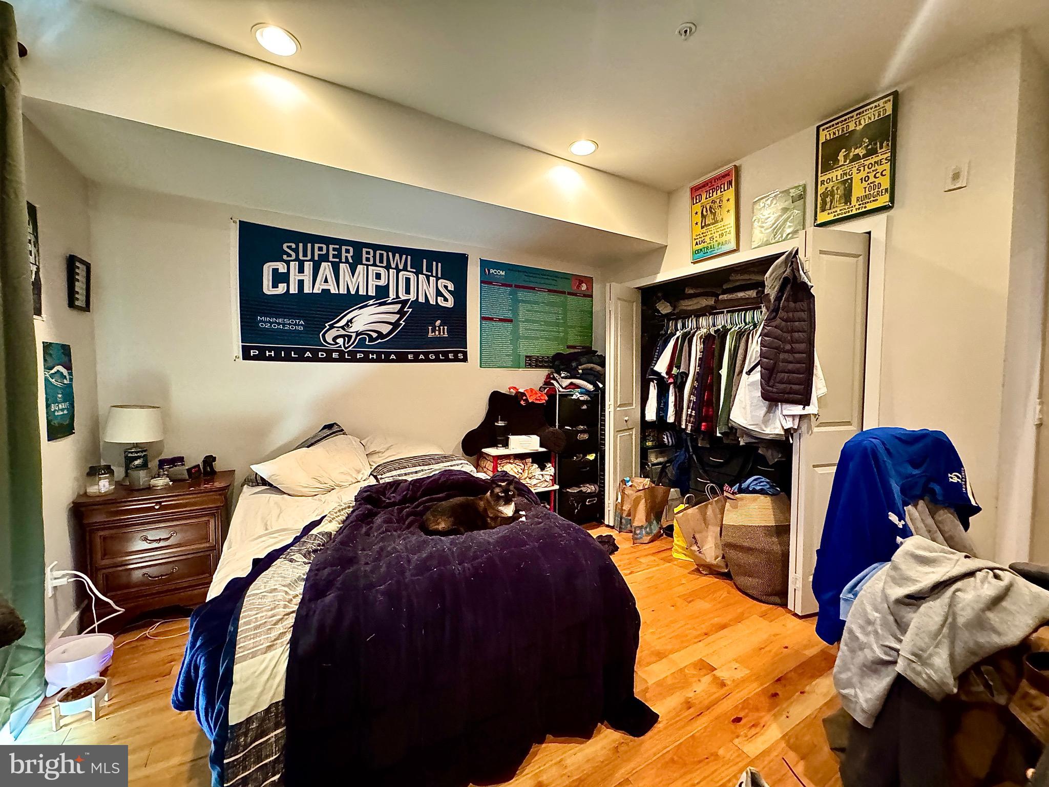 FAIRMOUNT - Residential Income