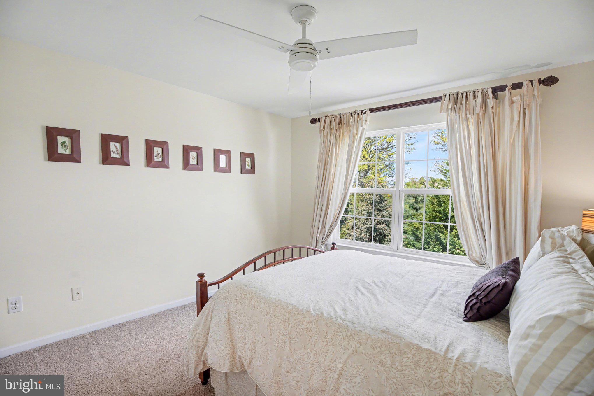 LEDERACH GOLF FAIRWY - Residential