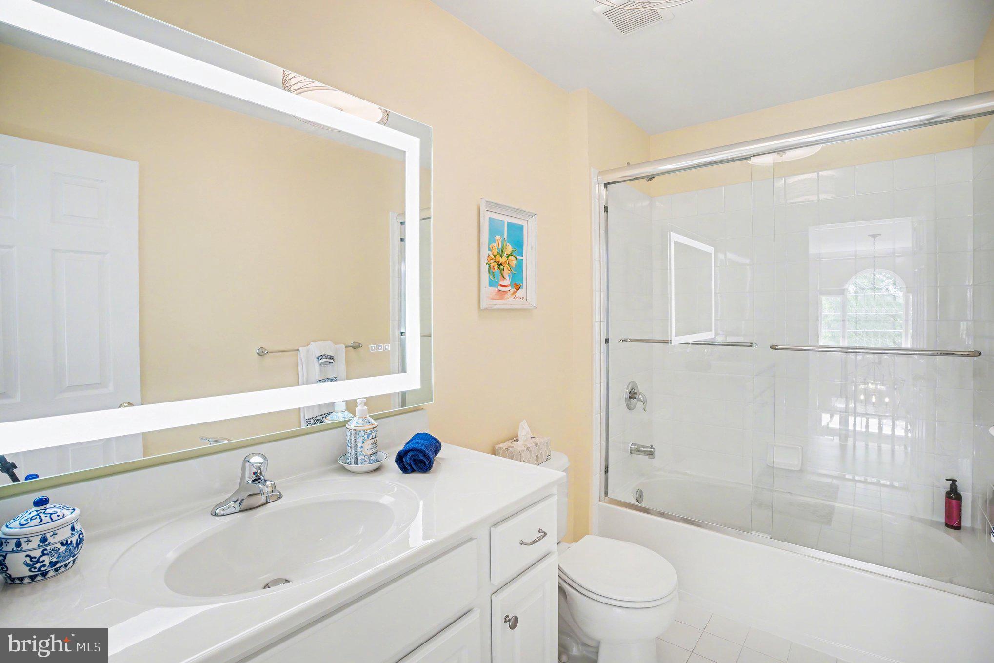 LEDERACH GOLF FAIRWY - Residential