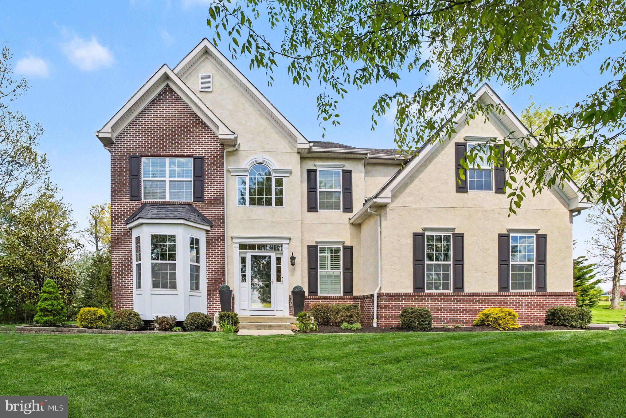 LEDERACH GOLF FAIRWY - Residential