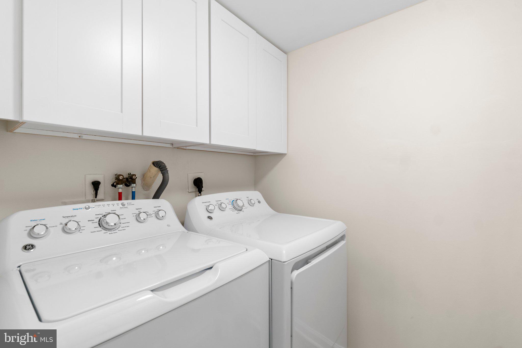 ROSSMOOR MUTUAL #19B - Residential