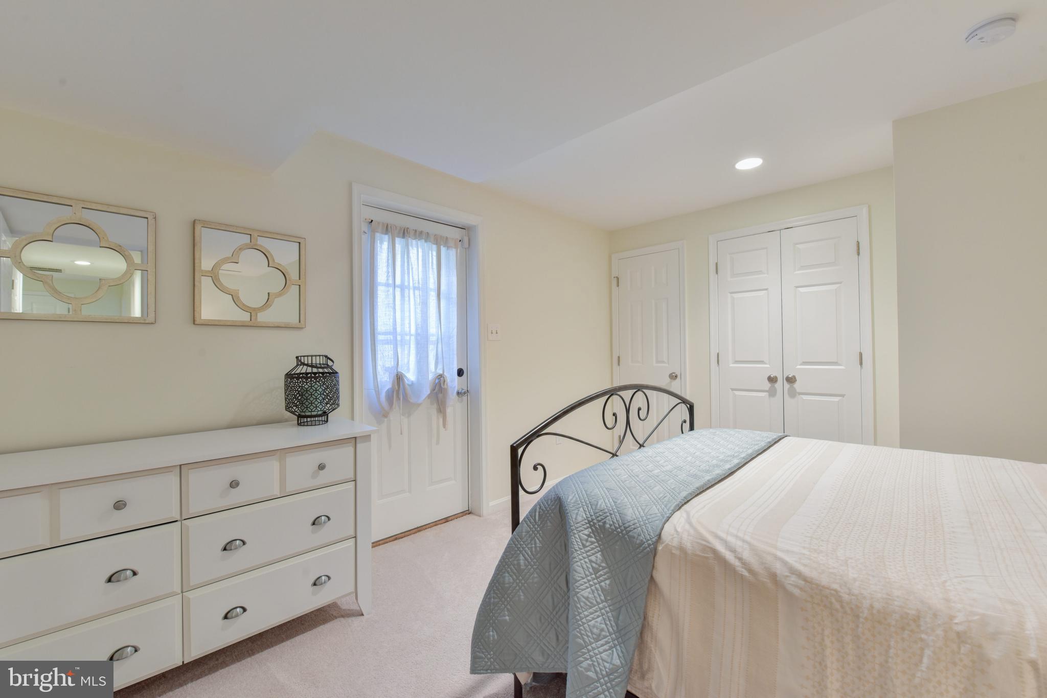 BRADDOCK HEIGHTS - Residential