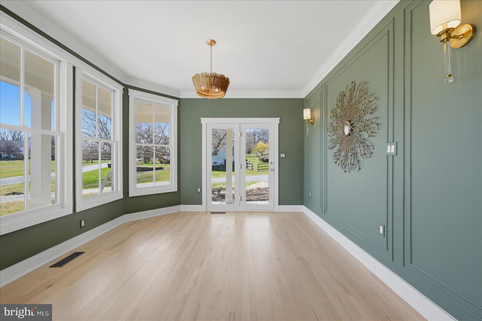 BIRCH HOLLOW HAMLET - Residential