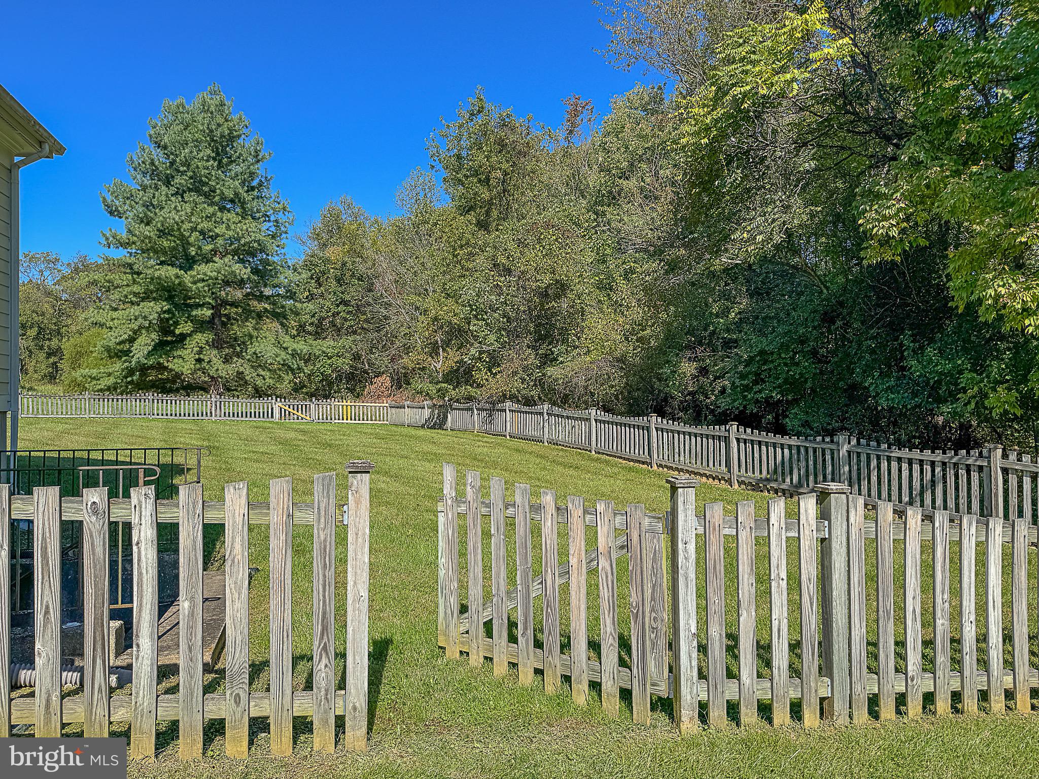 BIRCH HOLLOW HAMLET - Residential