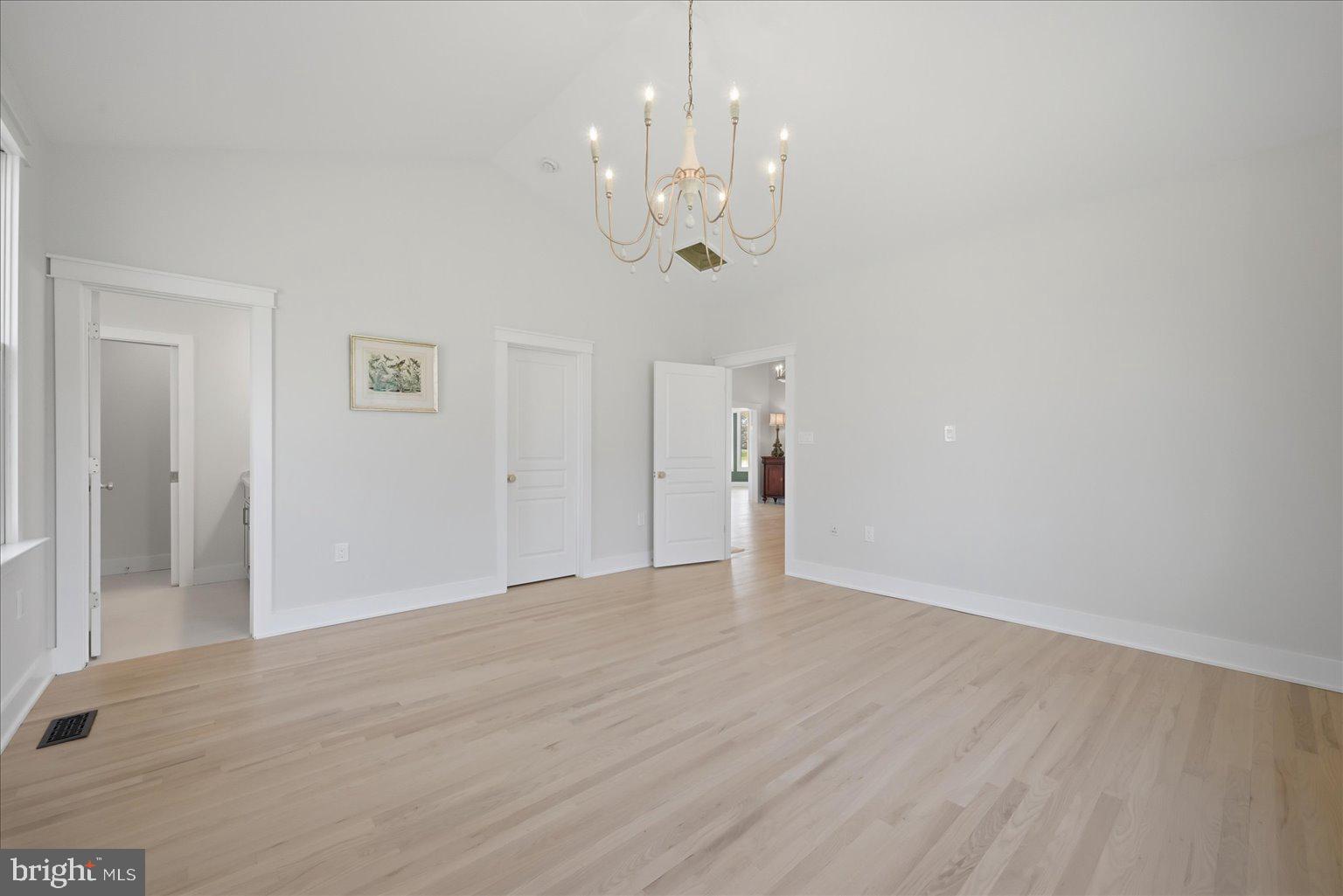 BIRCH HOLLOW HAMLET - Residential