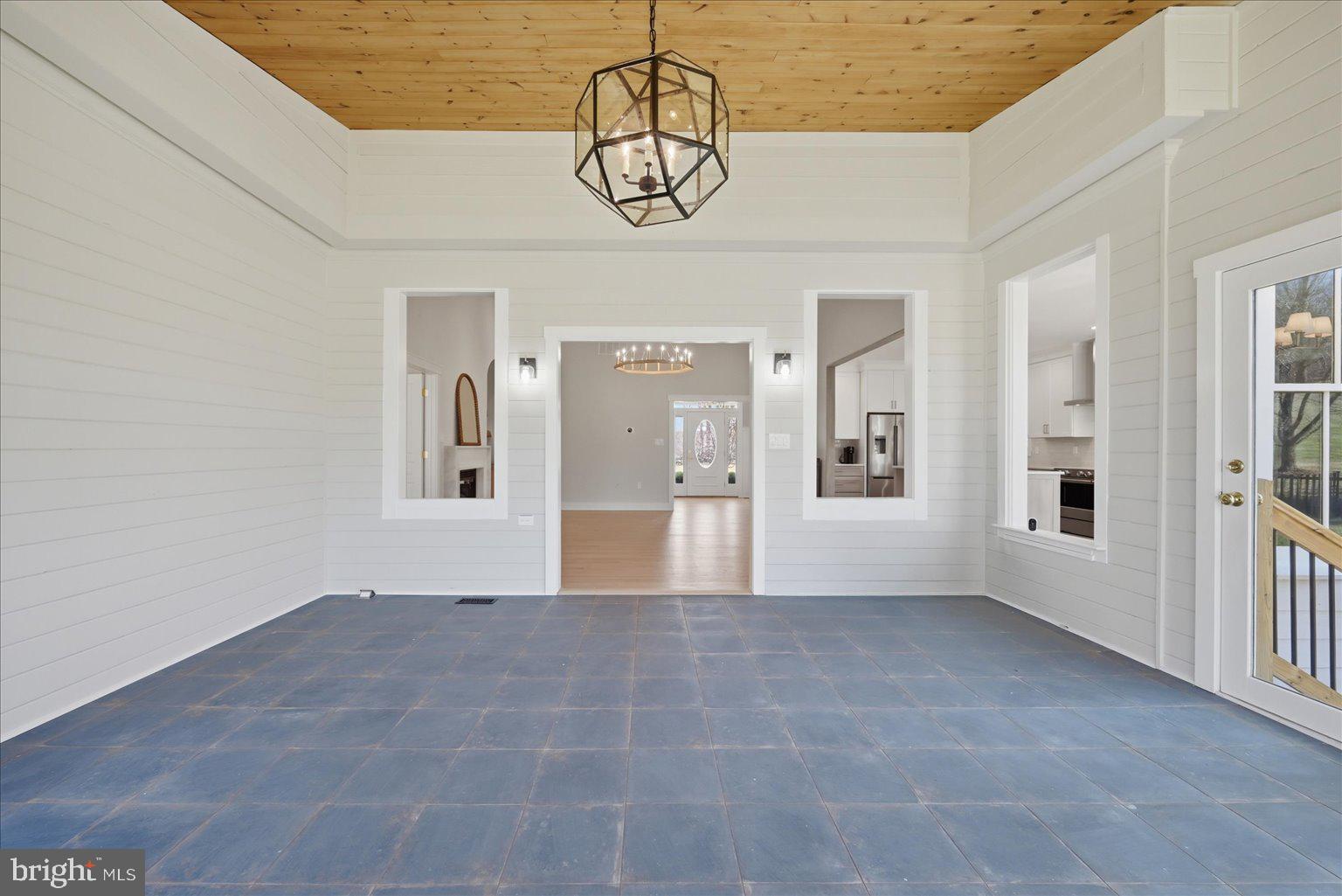 BIRCH HOLLOW HAMLET - Residential