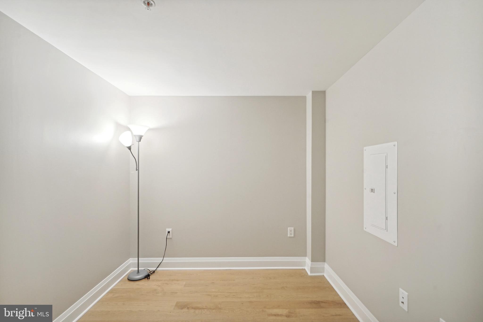 OLD TOWN NORTH - Residential Lease