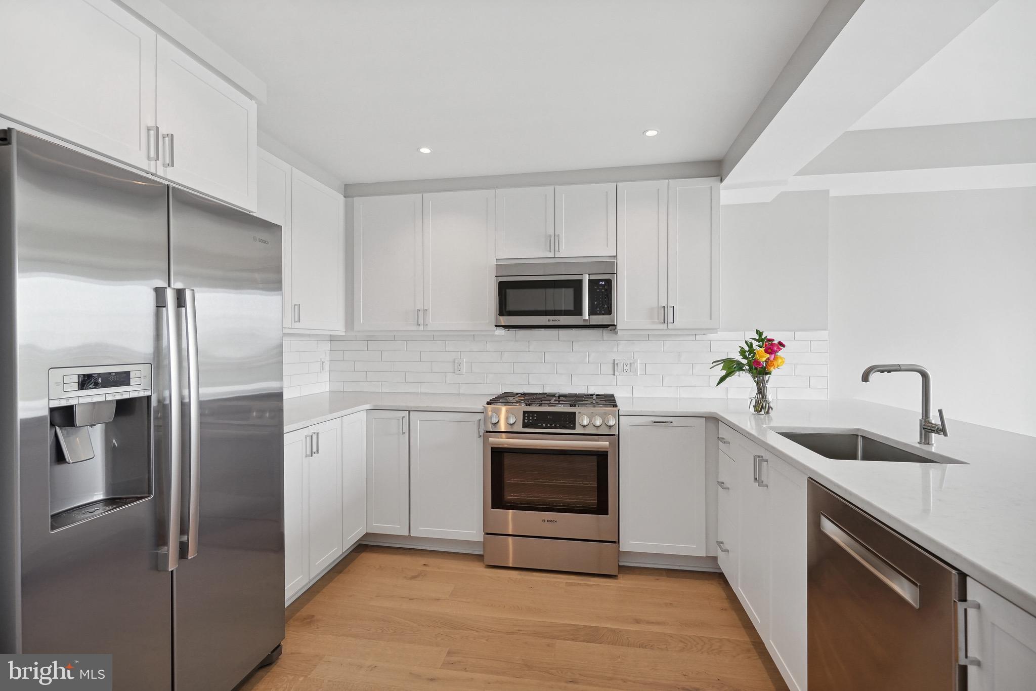 OLD TOWN NORTH - Residential Lease