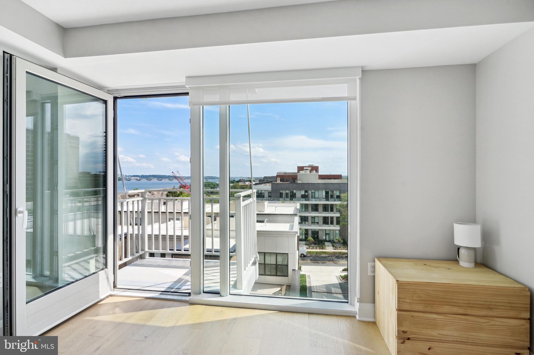 OLD TOWN NORTH - Residential Lease