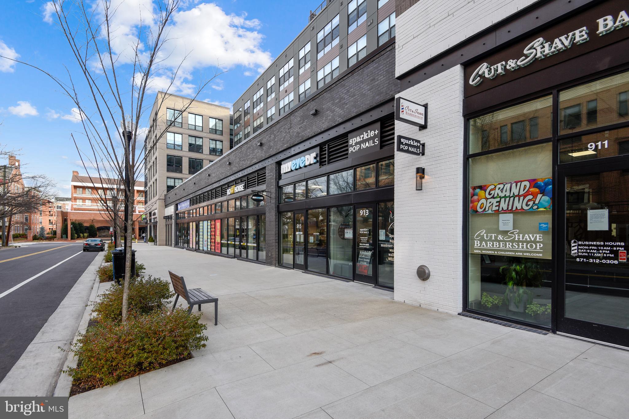 OLD TOWN NORTH - Residential Lease