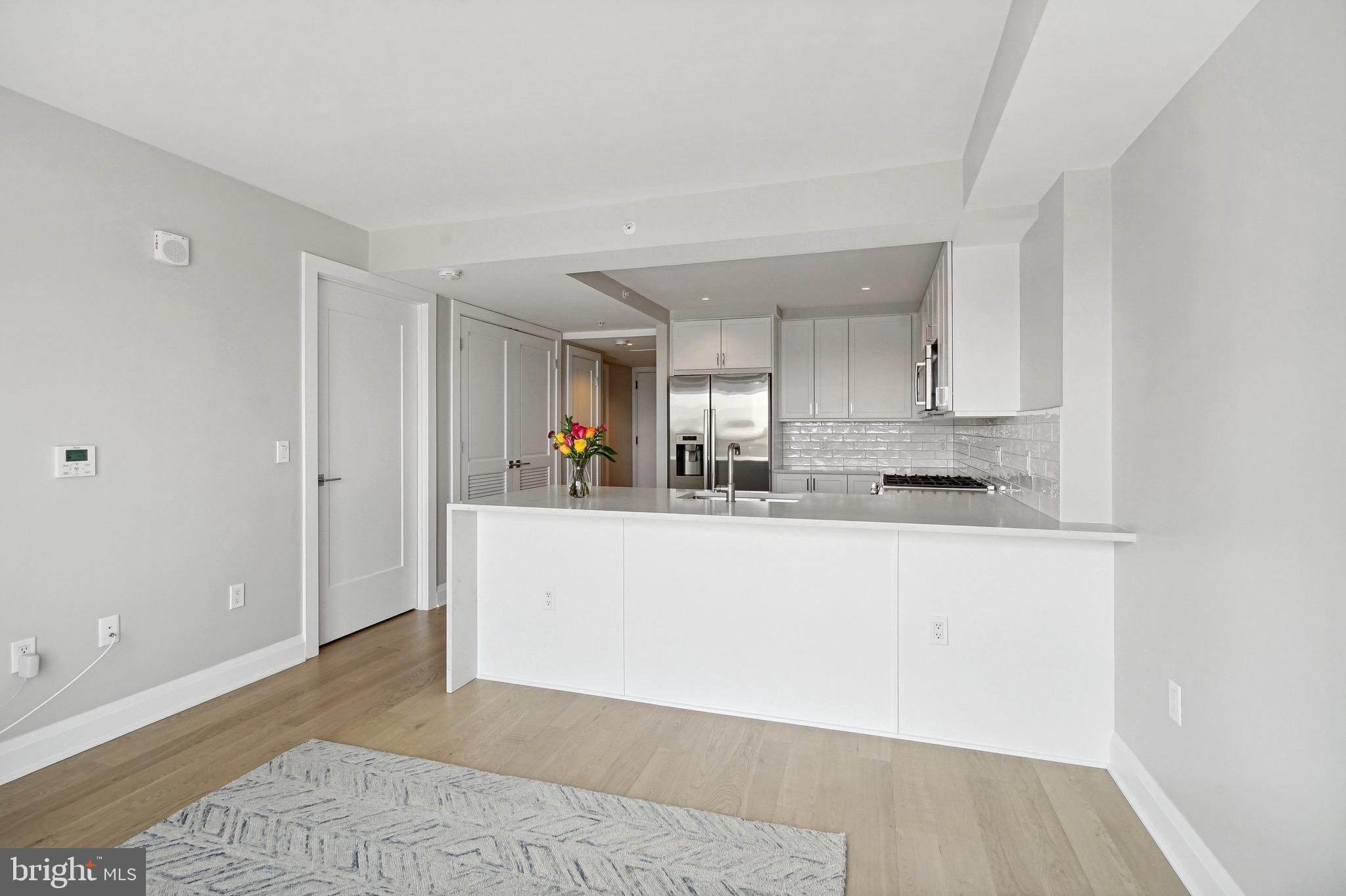 OLD TOWN NORTH - Residential Lease