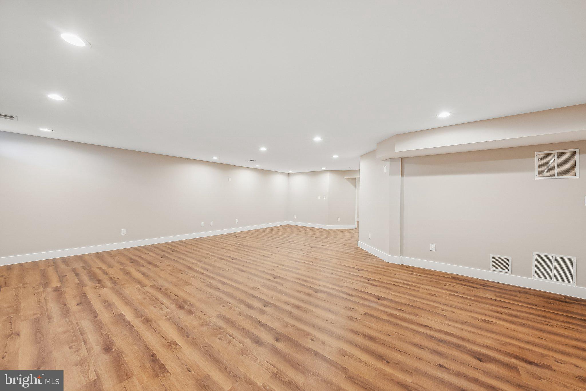 BRAMBLETON - Residential