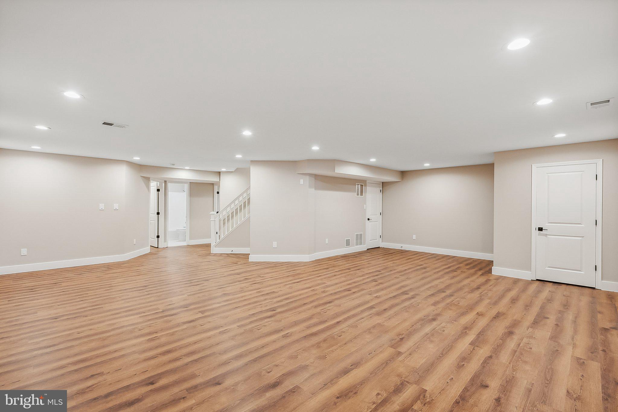 BRAMBLETON - Residential