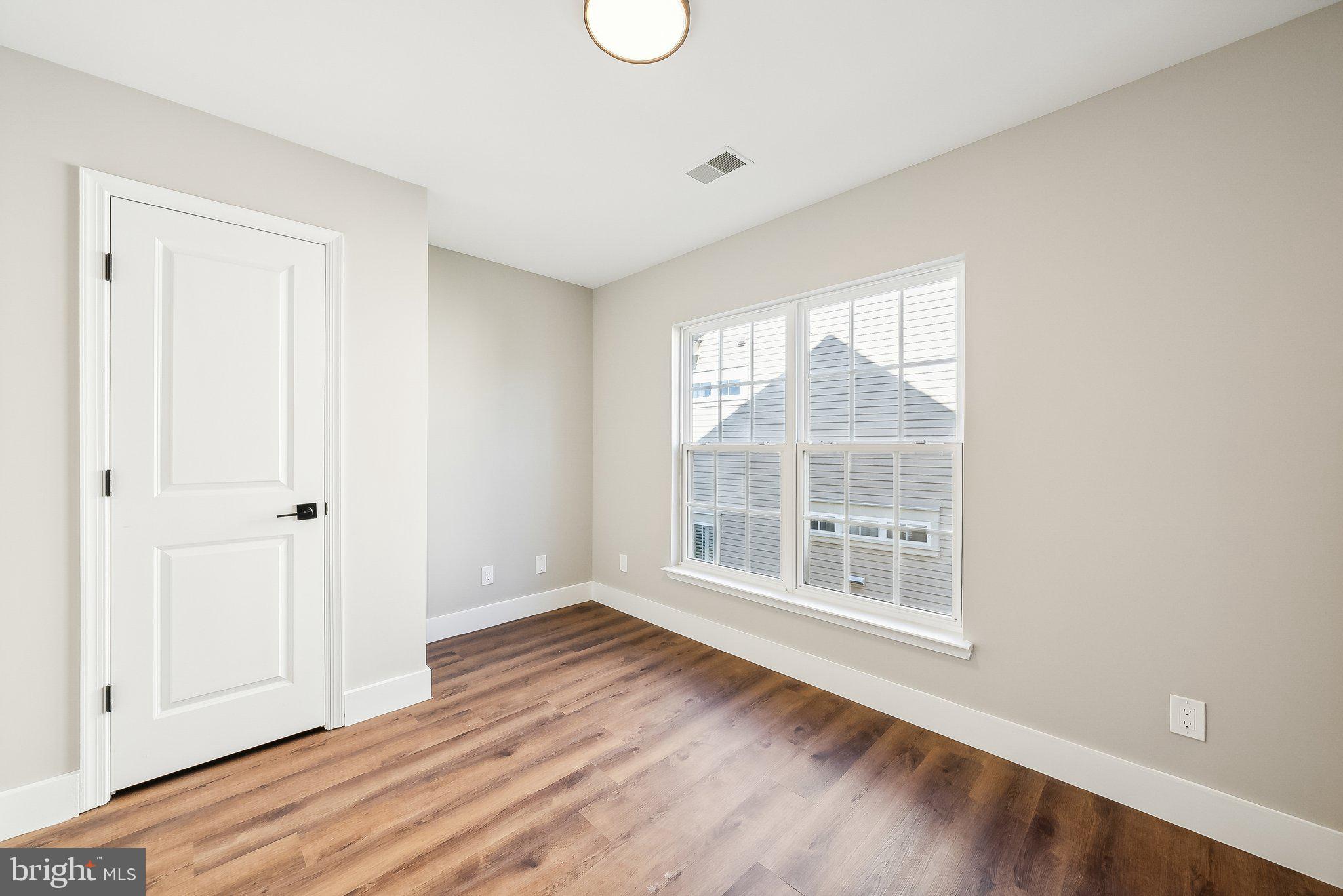 BRAMBLETON - Residential