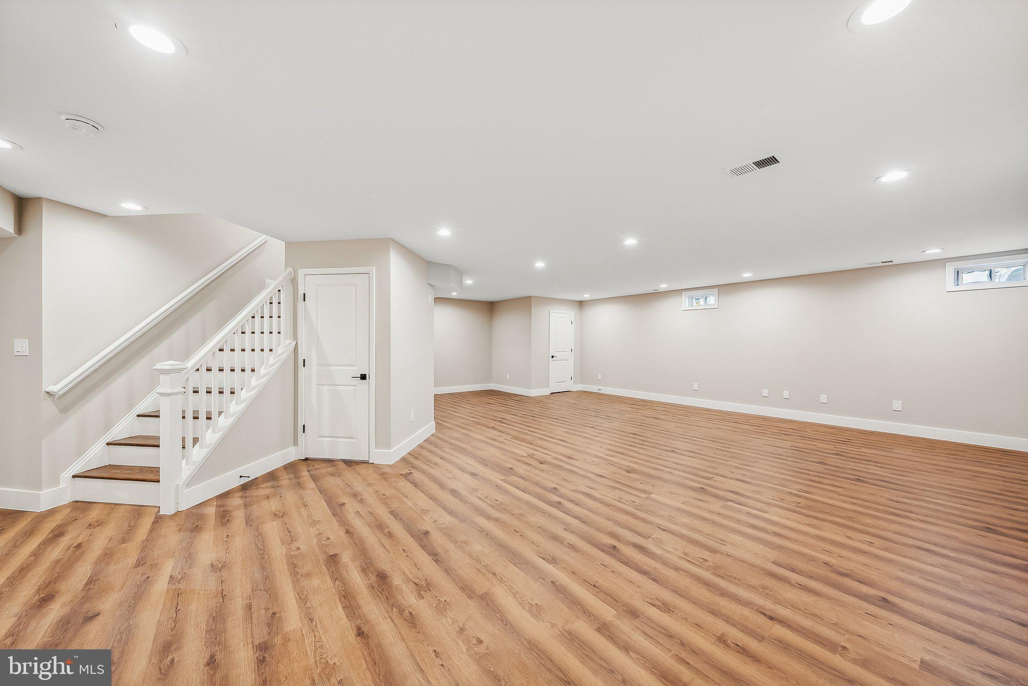 BRAMBLETON - Residential