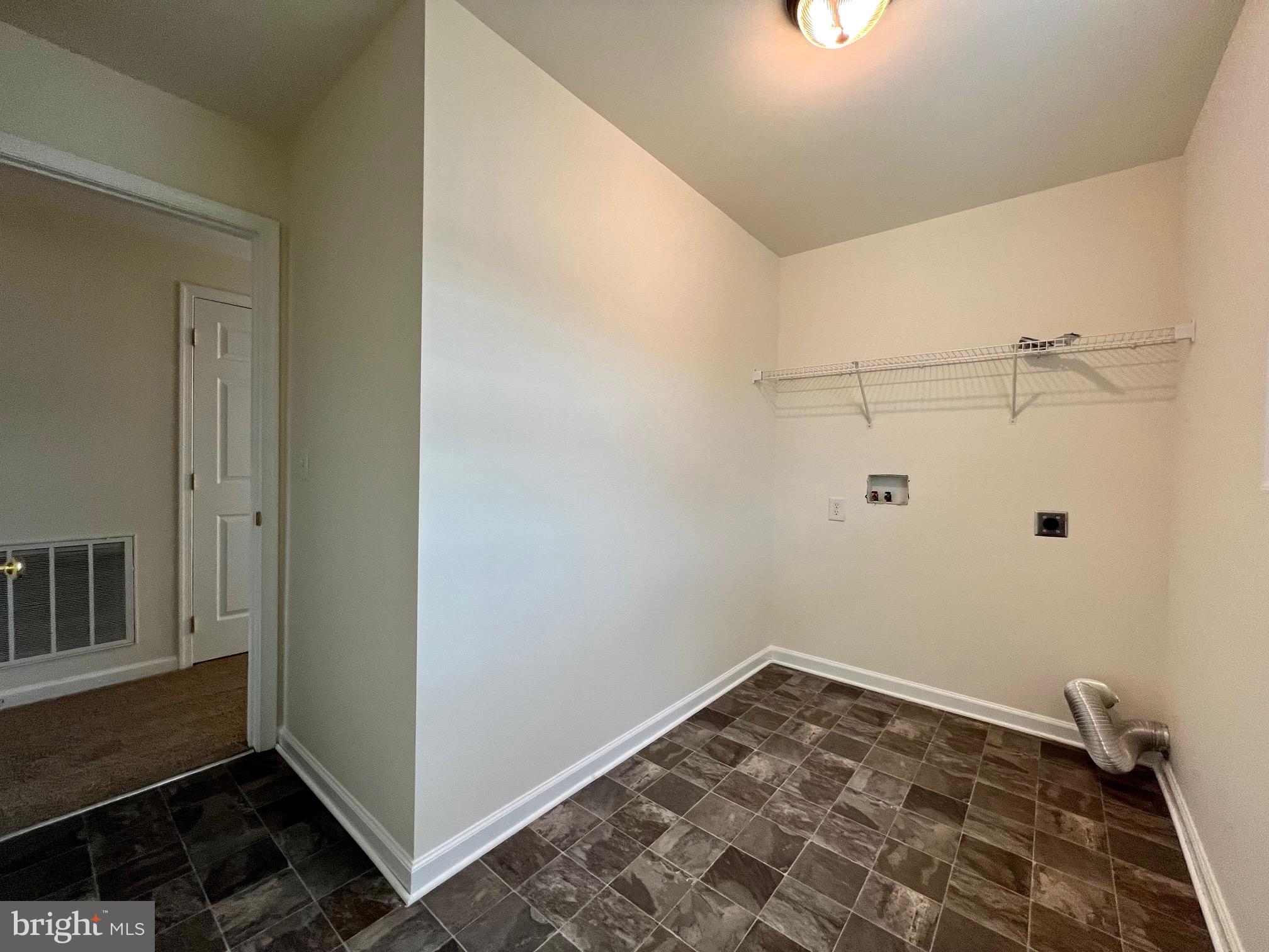 CRESTFIELD - Residential Lease