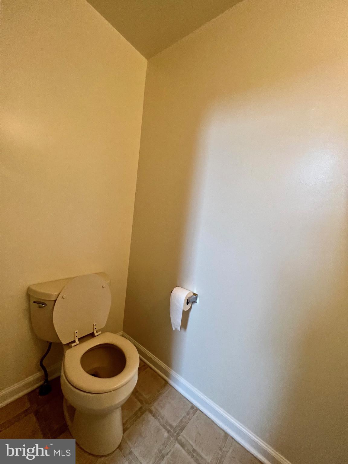 CRESTFIELD - Residential Lease