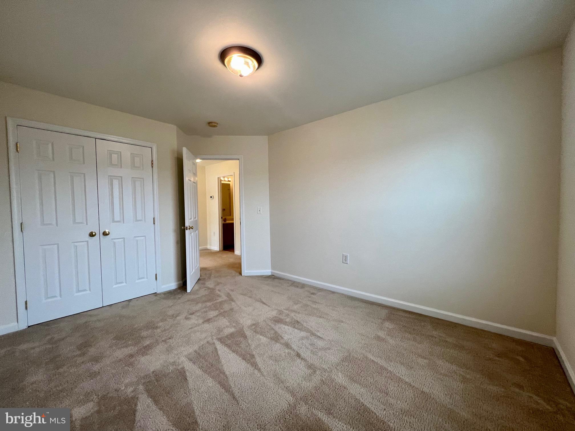 CRESTFIELD - Residential Lease