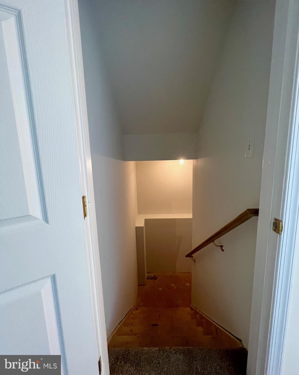 CRESTFIELD - Residential Lease