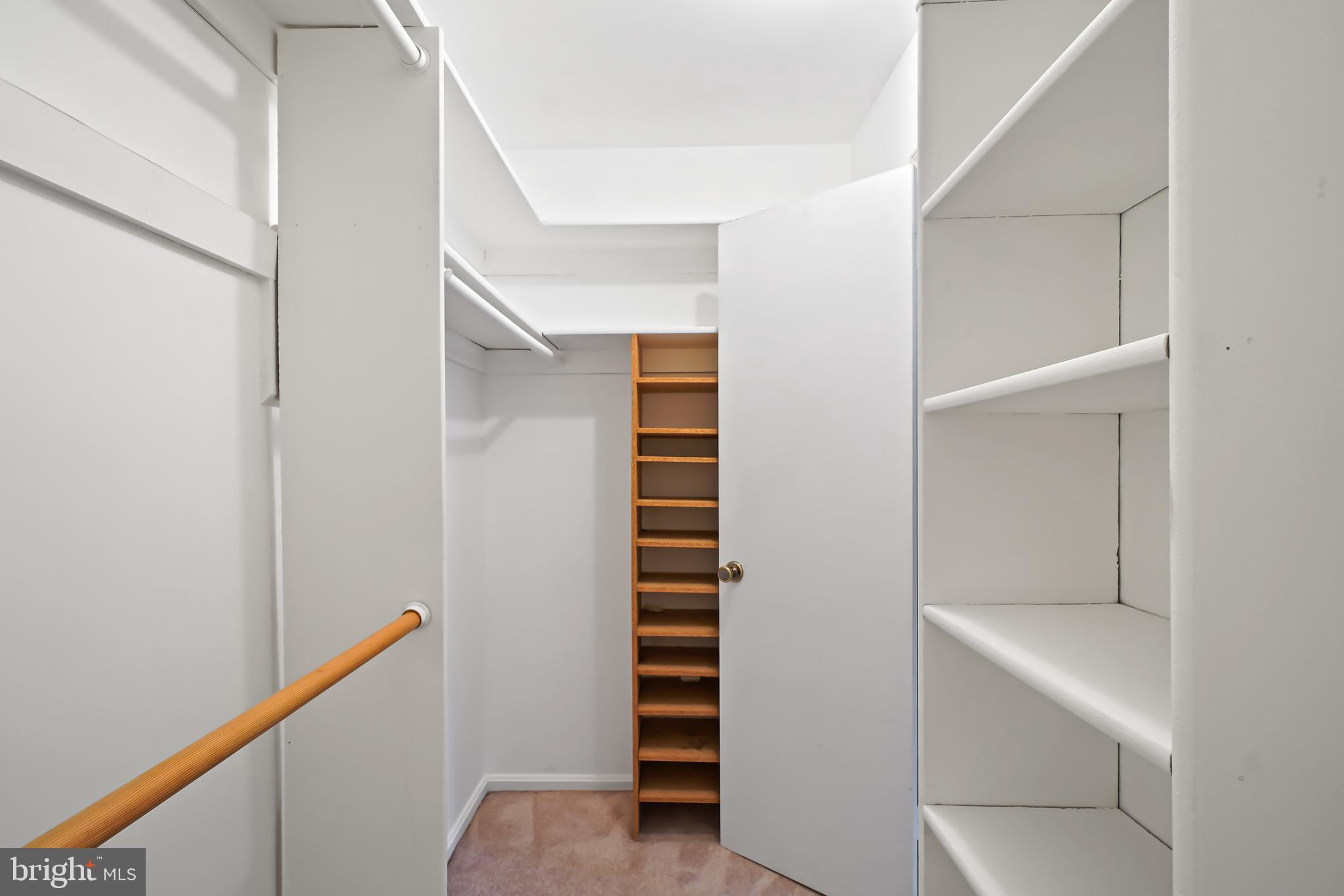 STRATTON COMMONS - Residential