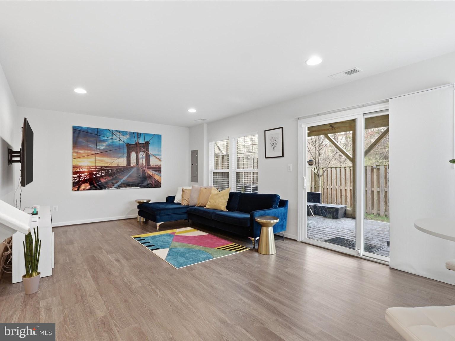 WALKER STATION - Residential