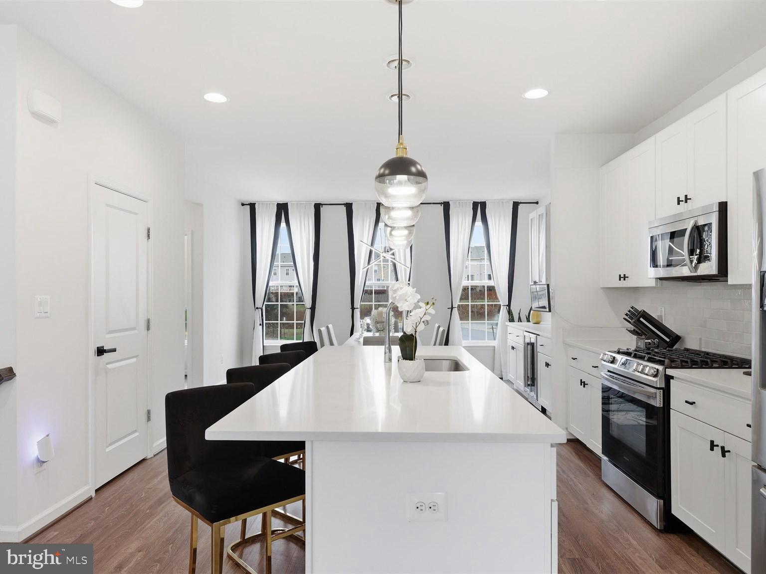 WALKER STATION - Residential