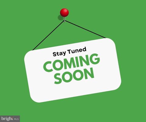 8280 CLAY LANE MANASSAS VA 20110