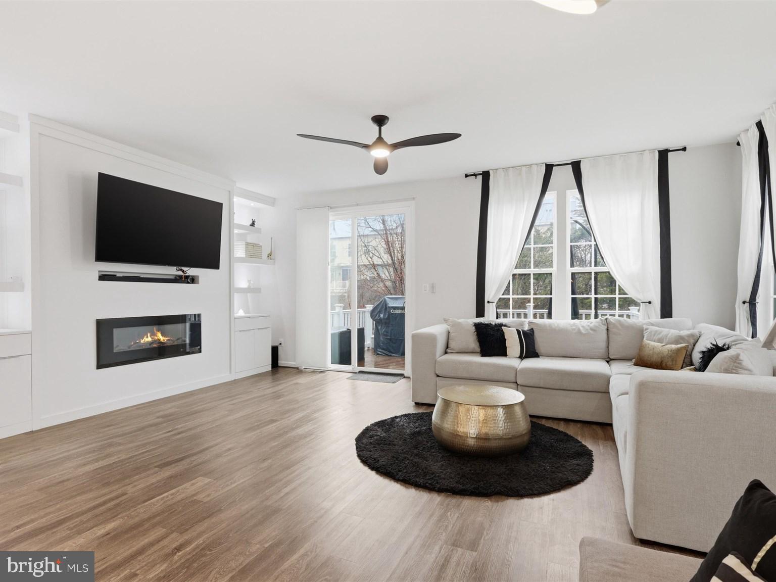 WALKER STATION - Residential