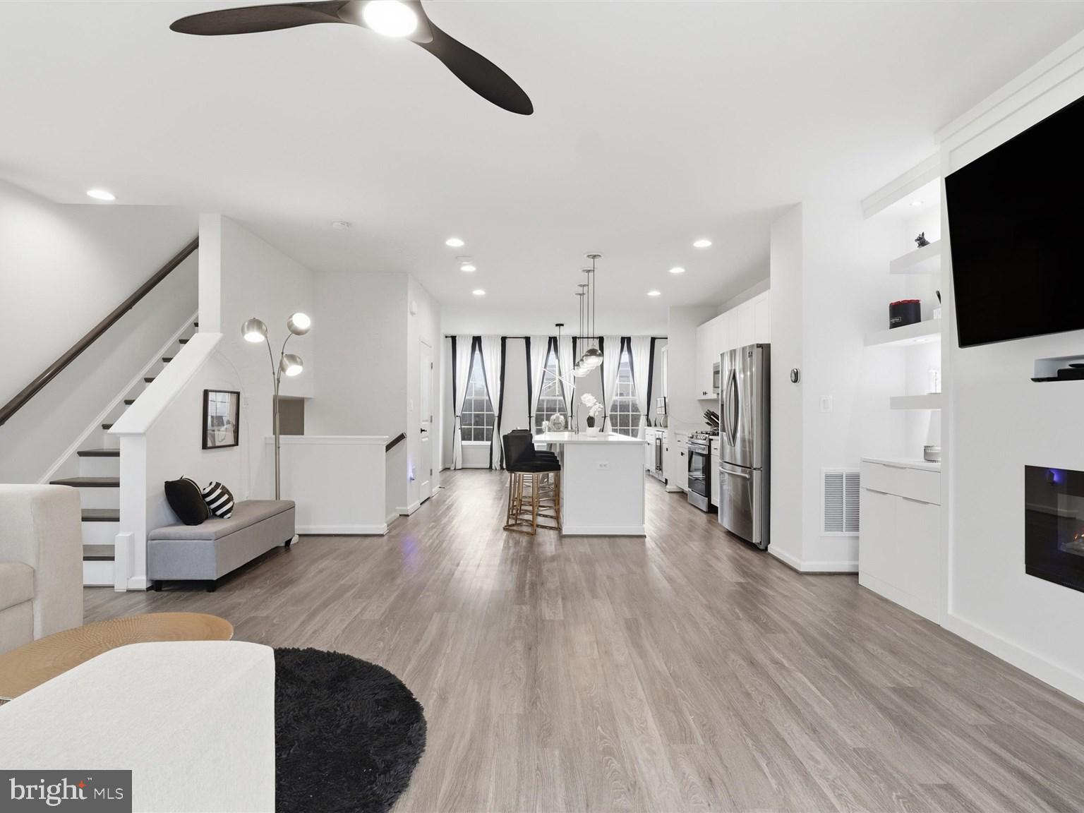 WALKER STATION - Residential