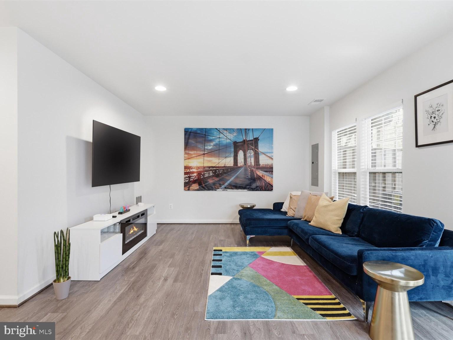 WALKER STATION - Residential